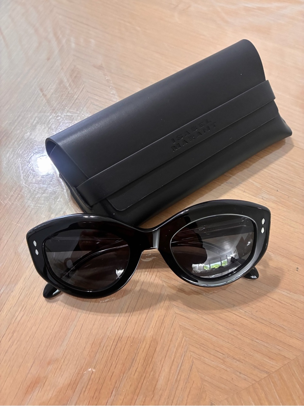 Isabel Marant Black Cat-Eye Sunglasses